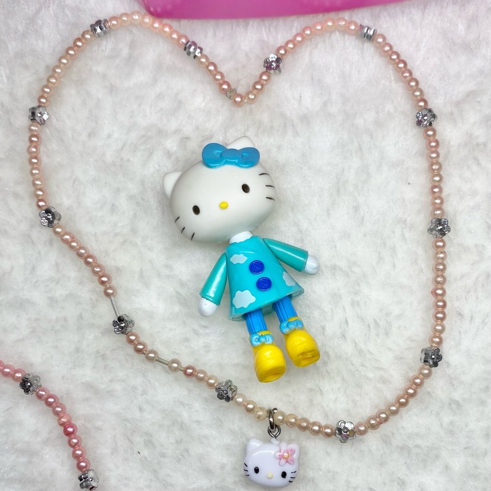 Hello Kitty bundle!!! - Picture 11 of 13